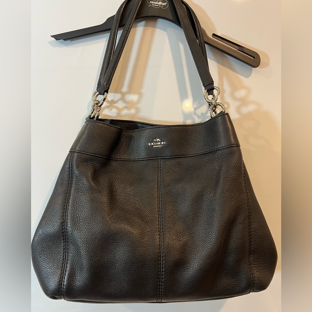 Coach Large Lexy Pebble Black Leather Bag F57545